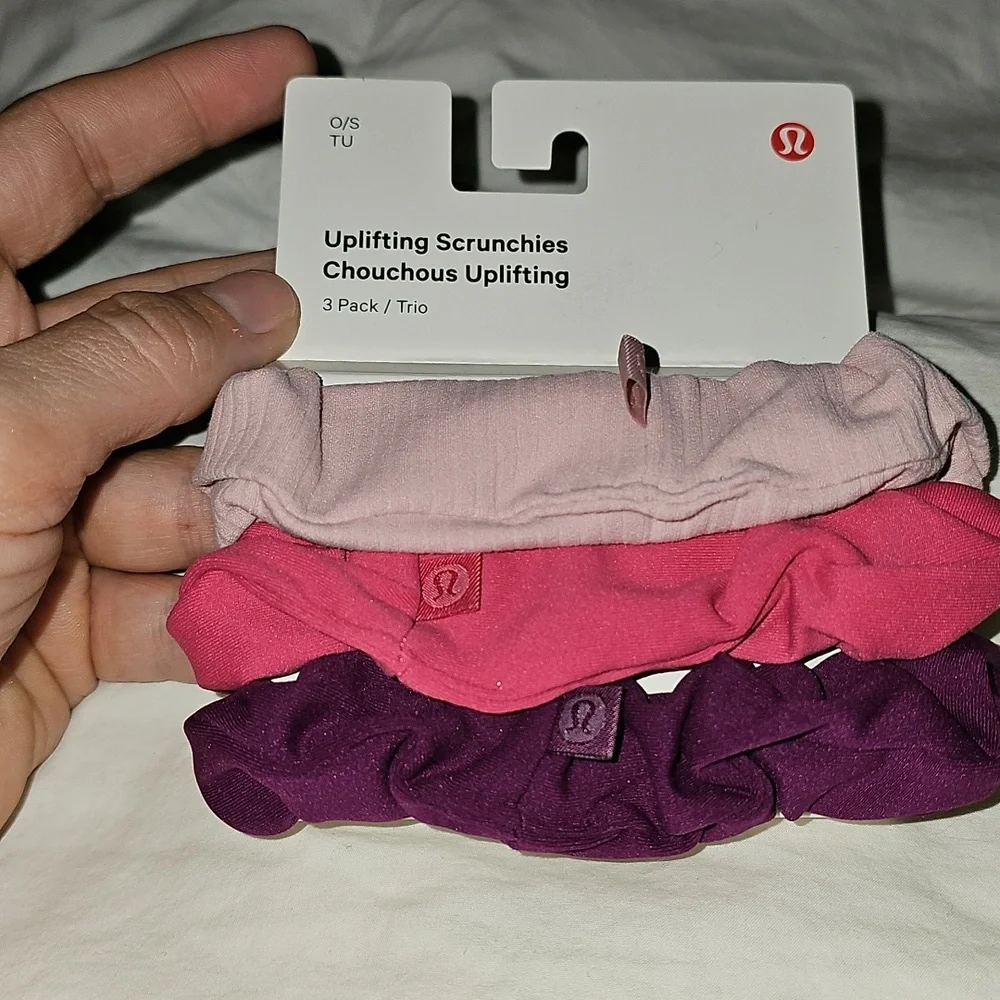 Lululemon Nwts Uplifting Scrunchies!! Gorgeous CHLR/RBCO/PKHZ!!